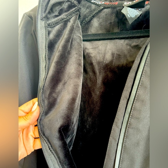 Spyder Active Water Repellent Women Jacket - Picture 9 of 16